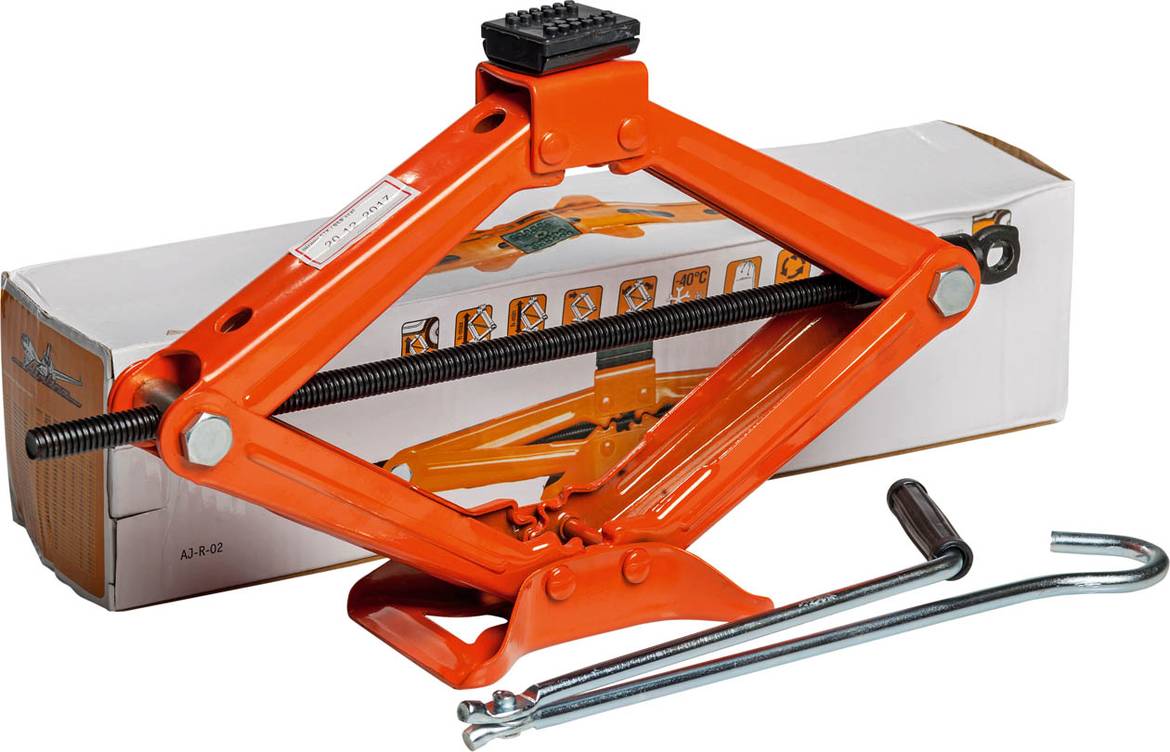 Тест ромбических домкратов для внедорожников: Airline, AVS, Skyway, Stvol, БелАК и Audi