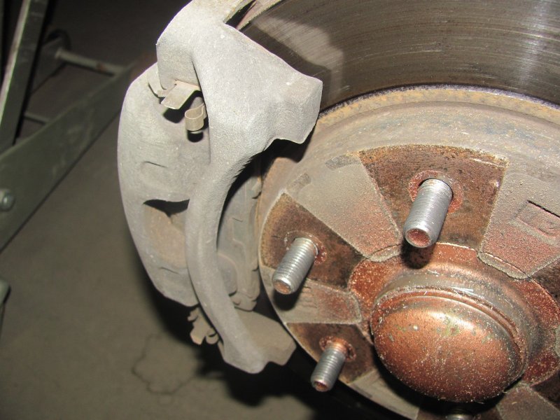 Передние колодки