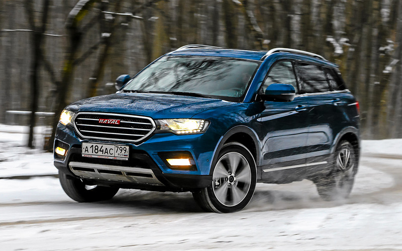 Этому кроссоверу присущи характеристики внедорожников, поэтому с появлением такой модели бренд вышел на новый уровень развития. 