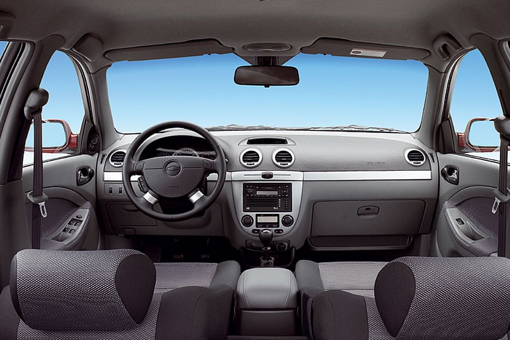 Интерьер Chevrolet Lacetti Wagon